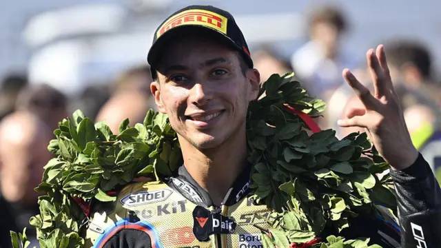 Toprak Razgatlıoğlu tarih yazdı! Üçüncü kez Dünya Superbike şampiyonu oldu! 8